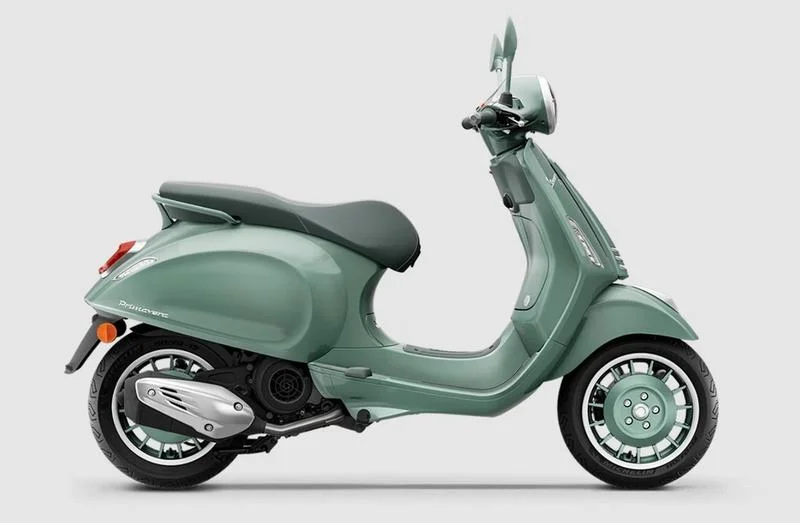 2027 Vespa Primavera 150 80th